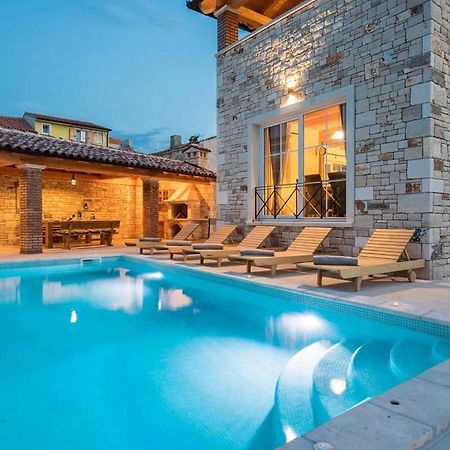 Moderne Istrische Steinvilla - 4 Sterne Mit Privatem, Beheizbaren Pool & Meerblick Kavran Exterior foto