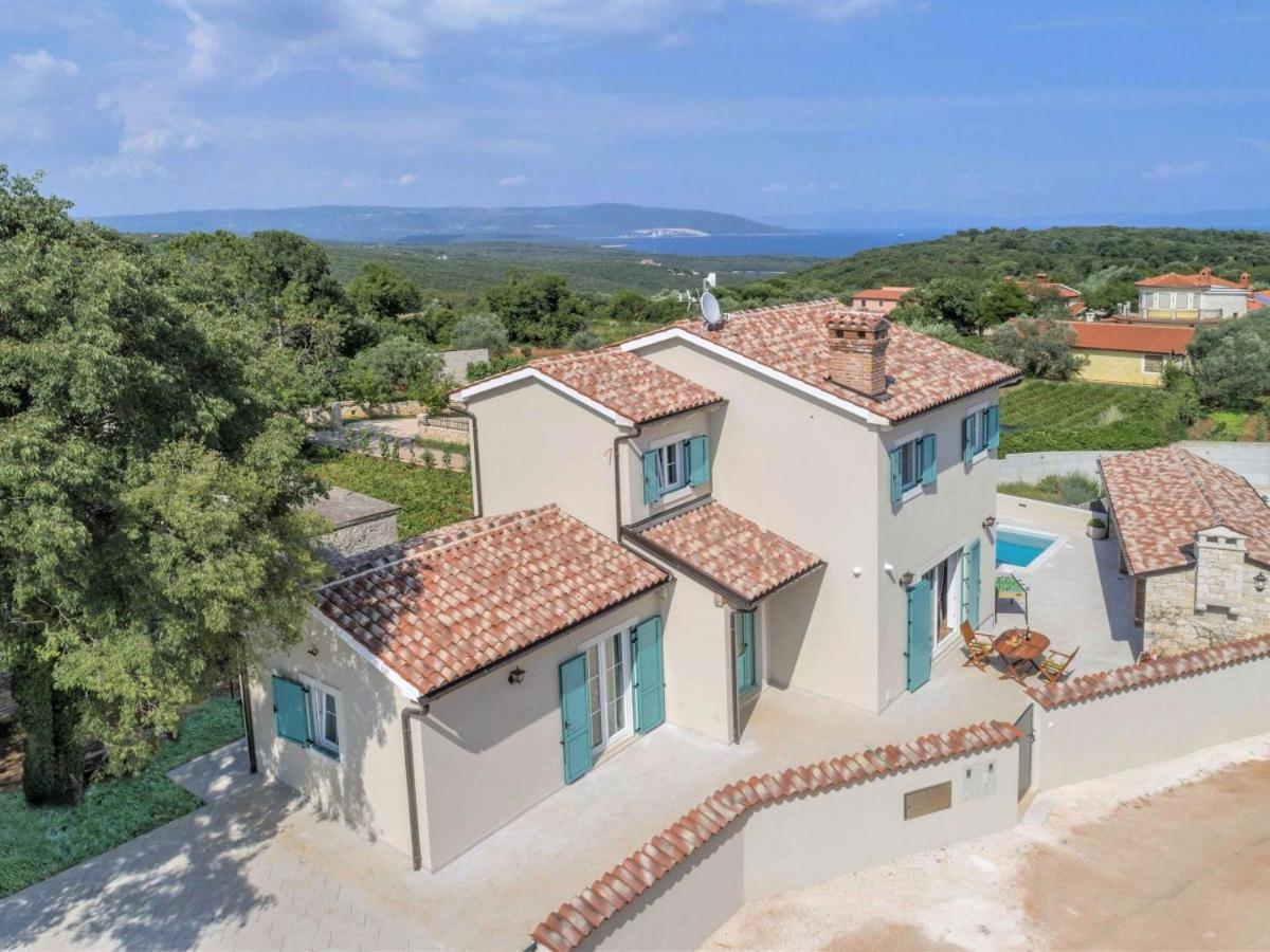 Moderne Istrische Steinvilla - 4 Sterne Mit Privatem, Beheizbaren Pool & Meerblick Kavran Exterior foto